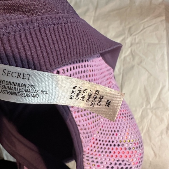 VSX Multicolor Mesh Sports Bra - Picture 7 of 9